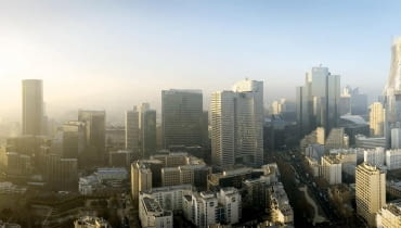 Panorama La Defense z nowym wieżowcem Phare autorstwa Morphosis paryż, la defense, phare tower, morphosis