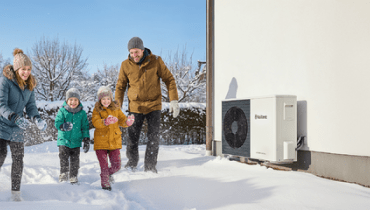 Czy mróz zawsze uderza po kieszeni? Sprawdziliśmy, ile kosztuje ogrzewanie domu różnymi technologiami w warunkach zimowych