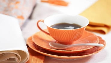 Kształty. To zestawienie kolorystyczne jest tak uniwersalne, że pasuje do każdego stylu. Nie ma więc wymagań co do form mebli i drobiazgów. 06.02.2008