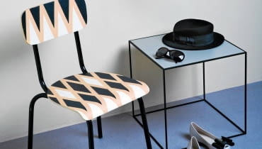 r 19.06.2015 , Warszawa , wnetrza , zrob to sam , temat krzeslo , sesja dla : Cztery Katy , stylizacja Joanna Plachecka . Fot. Michal Mutor SLOWA KLUCZOWE: WNETRZA