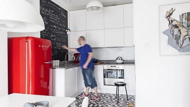 Mieszkanie na warszawskim Latawcu - 50 m2; proj. pracownia architektoniczna Tatemono małe mieszkanie, jasne mieszkanie, białe mieszkanie, jak urządzić małe mieszkanie? Nowoczesne mieszkanie