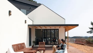 Bow-Wow House w południowokoreańskiej prowincji Chungcheongnam, powstał pod koniec 2014 roku. dom, nowoczesny dom, pensjonat, rezydencja dla psów