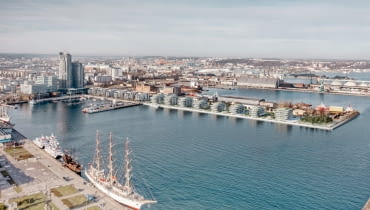 Pracownia FS&P Arcus zwycięzyła konkurs na opracowanie koncepcji architektoniczno-urbanistycznej Molo Rybackiego wGdyni Pracownia FS&P Arcus zwycięzyła konkurs na opracowanie koncepcji architektoniczno-urbanistycznej Molo Rybackiego wGdyni