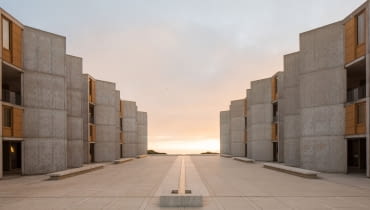 Instytut Salka po renowacji, projekt: Louis Kahn Instytut Salka po renowacji, projekt: Louis Kahn