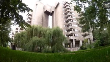 Opuszczony budynek przy ul. Sobieskiego 100.