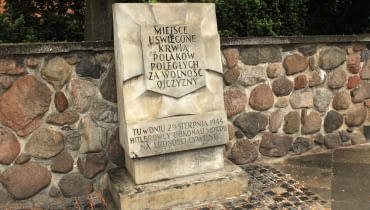 Tablica Thorka w Warszawie Tablica Thorka w Warszawie