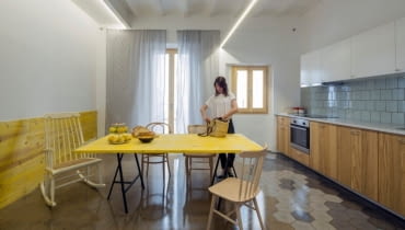 Mieszkanie w Barcelonie. Proj. Nook Architects