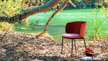 Pierwsze oznaki jesieni. Liście pod stopami, ale słońce jeszcze grzeje. Korzystajmy z niego póki się da. Krzesło C192D, w tkaninie 3D Mesh, Expormim. Pierwsze oznaki jesieni. Liście pod stopami, ale słońce jeszcze grzeje. Korzystajmy z niego póki się da. Krzesło C192D, w tkaninie 3D Mesh, Expormim.