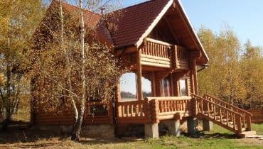 Z danych Open Finance wynika, że ceny domów w porównaniu z zeszłym rokiem spadły o 10 proc. Z danych Open Finance wynika, że ceny domów w porównaniu z zeszłym rokiem spadły o 10 proc.