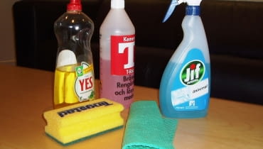 Jak zrobić naturalny środek czyszczący?