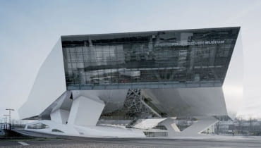 Nowy gmach Muzeum Porsche w Stuttgarcie stuttgart, niemcy, muzeum, delugan meissl architects, muzeum porsche