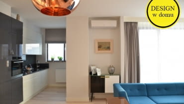 Mieszkanie w Wilanowie; proj. Agata Słoma - pracownia Omii. Salon z kuchnią. mieszkanie dla rodziny, prawdziwe mieszkanie, zdjęcia mieszkań, aranżacja wnętrza, aranżacje wnętrz