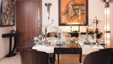 WNETRZA , SWIETA , BOZE NARODZENIE , STYL ART DECO , DEKORACJE SWIATECZNE , NAKRYCIE STOLU STYLIZACJA ANETA KOSIBA FOT. MARCIN URBAN PUBLIKACJA CZTERY KATY NR 12 (218) - 12 2009 + DODATEK ' SWIATECZNE STOLY '