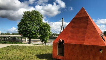 Domek Czytelniczy nad Wisłą w Warszawie Domek Czytelniczy nad Wisłą w Warszawie