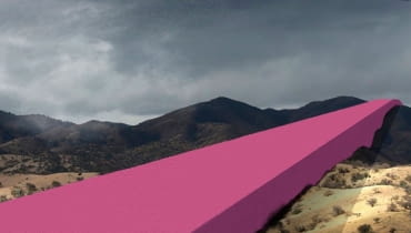 Różowy mur na granicy USA i Meksyku