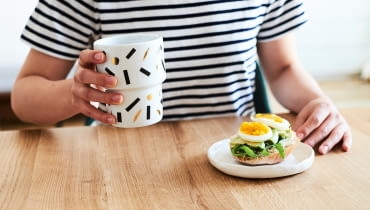 Kubki barowe - efekt współpracy Patyny, Malwiny Konopackiej i Mamsam kubki barowe, PRL, patyna, polski design, polski projekt