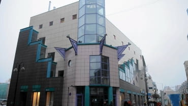 Solpol przy ul. Świdnickiej wywołuje wielkie kontrowersje. W planach jest nawet jego wyburzenie 08.01.2013 WROCLAW , SOLPOL , BUDYNEK PRZEZNACZONY DO ROZBIORKI . FOT. TOMASZ SZAMBELAN / AGENCJA GAZETA SLOWA KLUCZOWE: SOLPOL