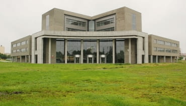 01.06.2010 RZESZOW , ULICA KUSTRONIA , NOWA SIEDZIBA SADU REJONOWEGO , FOT. PATRYK OGORZALEK / AGENCJA GAZETA