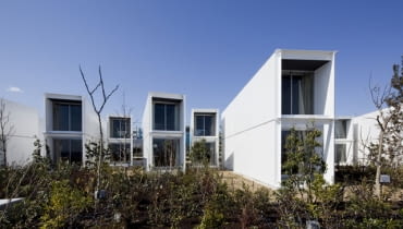 Bayside Marina Hotel.