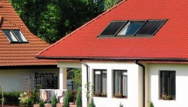 Do podgrzewania wody do mycia dla 2-3 osób stosuje się zestaw dwóch kolektorów kolektor słoneczny