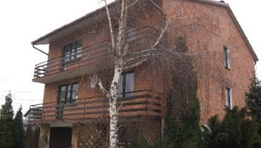 Jeśli planujemy otynkować elewację starego domu, sprawdźmy, czy przy okazji nie warto jej docieplić docieplenie elewacji