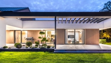 Dom 'Pół-parterowy' w Warszawie Dom 'Pół-parterowy' w Warszawie