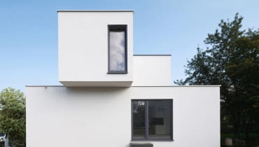 Dom Cube-2-box - modernizacja kostki z lat 70. Dom Cube-2-box - modernizacja kostki z lat 70.