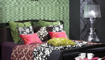 Kwiat i liść akantu - ornament ten stosowano w kilku epokach historycznych - od starożytności po barok, w którym zresztą był szczególnie popularny. Dawniej zdobił głównie tapety i tkaniny. 04.07.2008