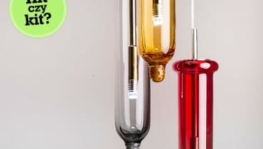 "Condom Light", czyli lampy jak prezerwatywy; proj. Jan Vacek prezerwatywy, lampy, lampy jak prezerwatywy, design, hit czy kit