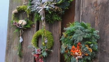 Dekoracje świąteczne w ogrodzie