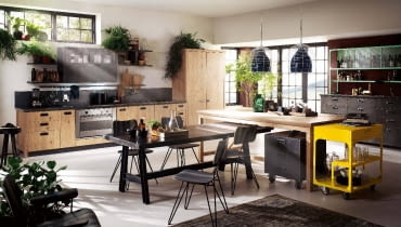 Social kitchen stworzona dla przyjemności zarówno gotowania, jak i spotkań na luzie. Połączono tu różne formy, materiały, kolory, przełamano schematy. To efekt współpracy mocnych marek z różnych światów. Koncept Scavolini & Diesel. Social kitchen stworzona dla przyjemności zarówno gotowania, jak i spotkań na luzie. Połączono tu różne formy, materiały, kolory, przełamano schematy. To efekt współpracy mocnych marek z różnych światów. Koncept Scavolini & Diesel.