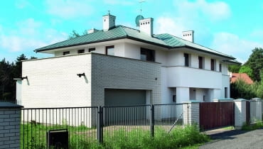 Cegła klinkierowa dostępna jest w różnych kolorach, nie tylko w odcieniach czerwieni klinkier
