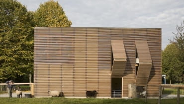 Farma edukacyjna w Almere 70F, farma, holandia, architektura, drewno