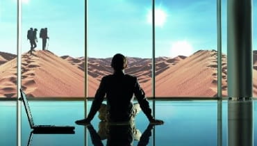 Okna o dużej powierzchni przeszkleń warto wyposażyć w szyby zapobiegające nagrzewaniu pomieszczeń Okna o dużej powierzchni przeszkleń warto wyposażyć w szyby zapobiegające nagrzewaniu pomieszczeń