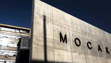 Tak MOCAK wygląda za dnia 15.11.201 KRAKOW , MUZEUM SZTUKI NOWOCZESNEJ ` MOCAK ` NA KRAKOWSKIM ZABLOCIU W FABRYCE OSKARA SCHINDLERA ,