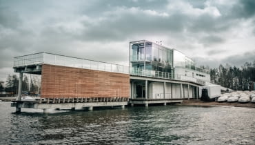 Centrum Sportowo-rekreacyjne nad jez. Krzywym Centrum Sportowo-rekreacyjne nad jez. Krzywym