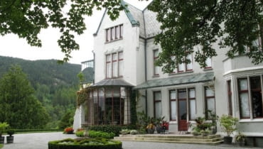 Park Gamlehaugen pod Bergen. do jednorazowej publikacji