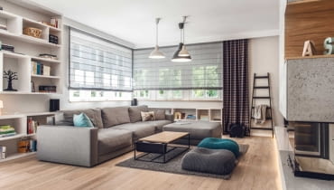 Rozmieszczanie mebli w salonie najlepiej zacząć od zaplanowania miejsca na kanapę meble, rozmieszczenie mebli, salon, pokój dzienny