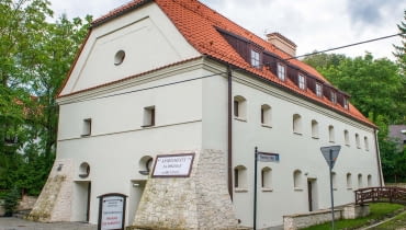 Spichlerz Bliźniaczy w Kazimierzu Dolnym Spichlerz Bliźniaczy w Kazimierzu Dolnym