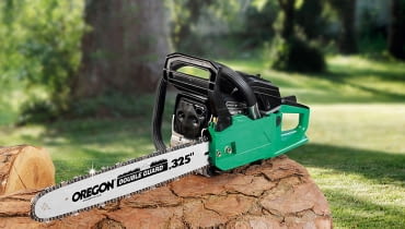 piła łańcuchowa, narzędzie ogrodowe, narzedzia do cięcia drewna piła łańcuchowa, narzędzie ogrodowe, narzedzia do cięcia drewna