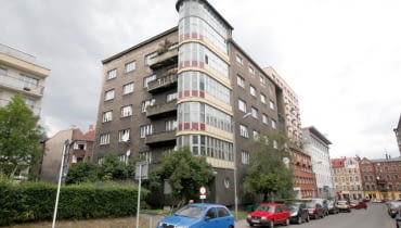 Dom mieszkalny przy ul. Podchorążych 3 katowice, modernizm, zabytki, szlak