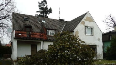 Tak wyglądał ten dom, gdy obecni właściciele zdecydowali się go kupić... przebudowa starego domu