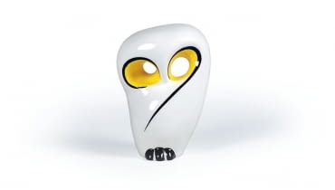 Sowa Figurka z liczącej 130 modeli kolekcji powstałej w latach 50. i 60. XX wieku w Zakładzie Ceramiki i Szkła IWP. Obecnie produkowana w zakładzie AS w Ćmielowie. Więcej na: www.as.cmielow.com.pl