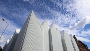 Filharmonia im. Mieczysława Karłowicza w Szczecinie 24.09.2013 Szczecin . Budowa nowego gmachu Filharmonii Szczecinskiej u zbiegu ul. Matejki i ul. Malopolskiej . Fot. Cezary Aszkielowicz / Agencja Gazeta SLOWA KLUCZOWE: nowa Filharmonia pocztowka budynek obiekt architektura /FR/