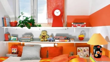 18.06.2004 WARSZAWA METAMORFOZA , PO , POKOJ DZIECKA PO TRANSFORMACJI STYLIZACJA MAGDA BOROWIAK DLA CZASOPISMA CZTERY KATY FOT. ARKADIUSZ SCICHOCKI / AGENCJA GAZETA PUBLIKACJA CZTERY KATY NR 8 (154) - 8.2004