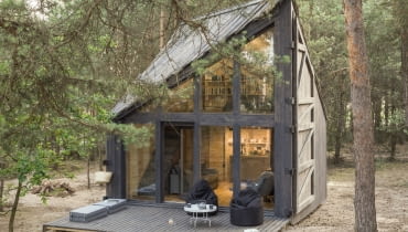 Bookworm Cabin w Adelinie. Proj. POLE Architekci. Bookworm Cabin w Adelinie. Proj. POLE Architekci.