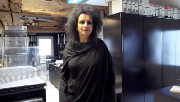 Demoniczna Odile Decq, ur. 1955 Demoniczna Odile Decq, ur. 1955