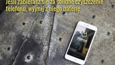 Do czyszczenia telefonu wykorzystujemy te same środki, co do czyszczenia monitorów. Do czyszczenia telefonu wykorzystujemy te same środki, co do czyszczenia monitorów.