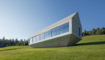 Arka Roberta Koniecznego otrzymała prestiżową nagrodę Wallpaper Design Awards 2017 - najlepszy dom na świecie. Arka Roberta Koniecznego otrzymała prestiżową nagrodę Wallpaper Design Awards 2017 - najlepszy dom na świecie.