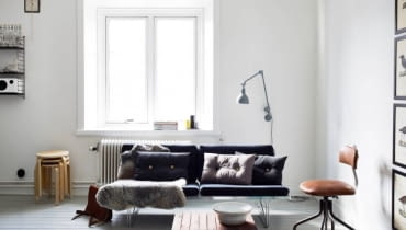 Czarno- białe vintage w kawalerce kawalerka, aranżacja, wnętrza